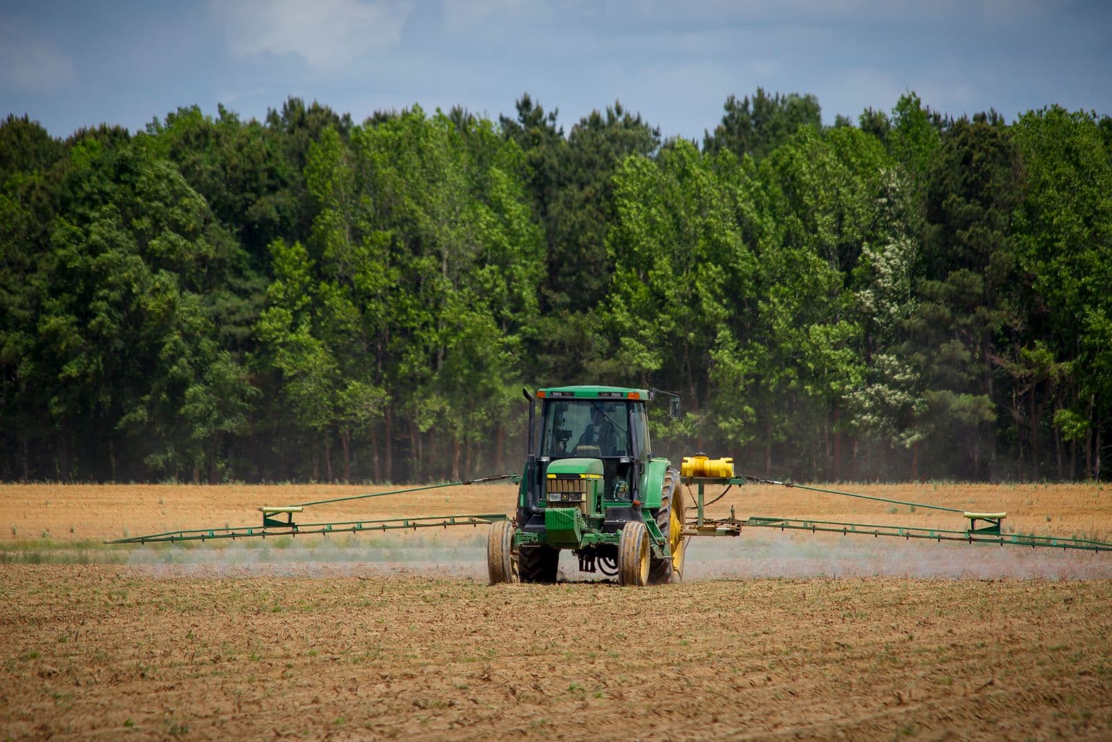 Tracteur agricole